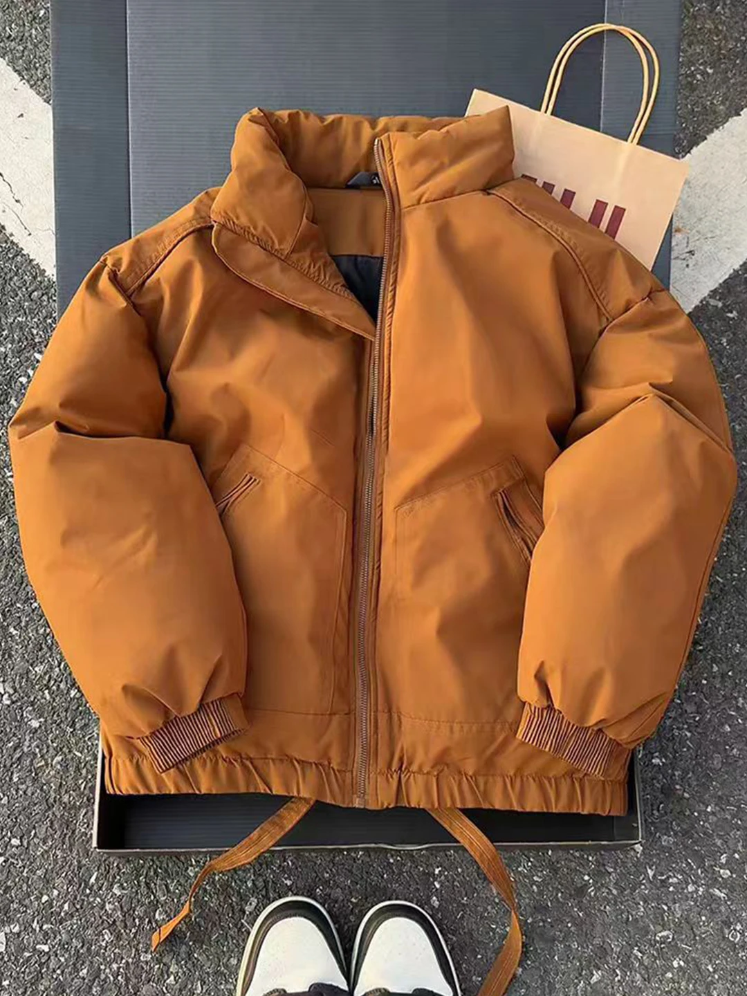 

Мужская зимняя куртка-бомбер цвета хаки из хлопка, укороченная модель с воротником-стойкой, в американском стиле, для работы и повседневной носки