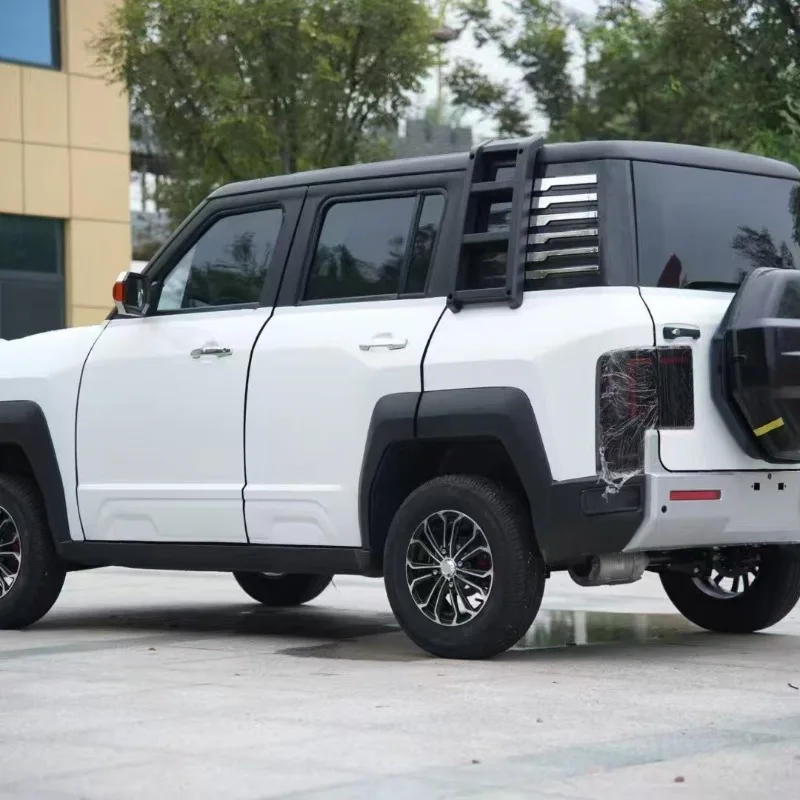 سكوتر الزيت والكهرباء ثنائي الغرض 2025 كهربائي جديد بأربع عجلات مغلق بالكامل