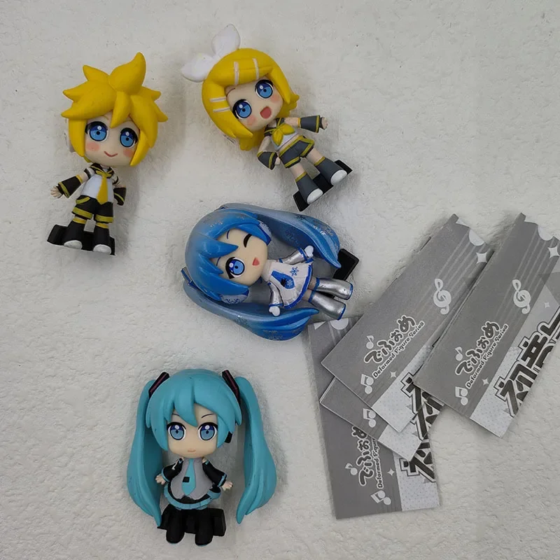 4 ชิ้น/เซ็ตอะนิเมะHatsune Miku Action Figure Kagamine Rin Kagamine Lenตุ๊กตาKawaiiของเล่นเครื่องประดับฮาโลวีนแฟนของขวัญของเล่นเด็ก