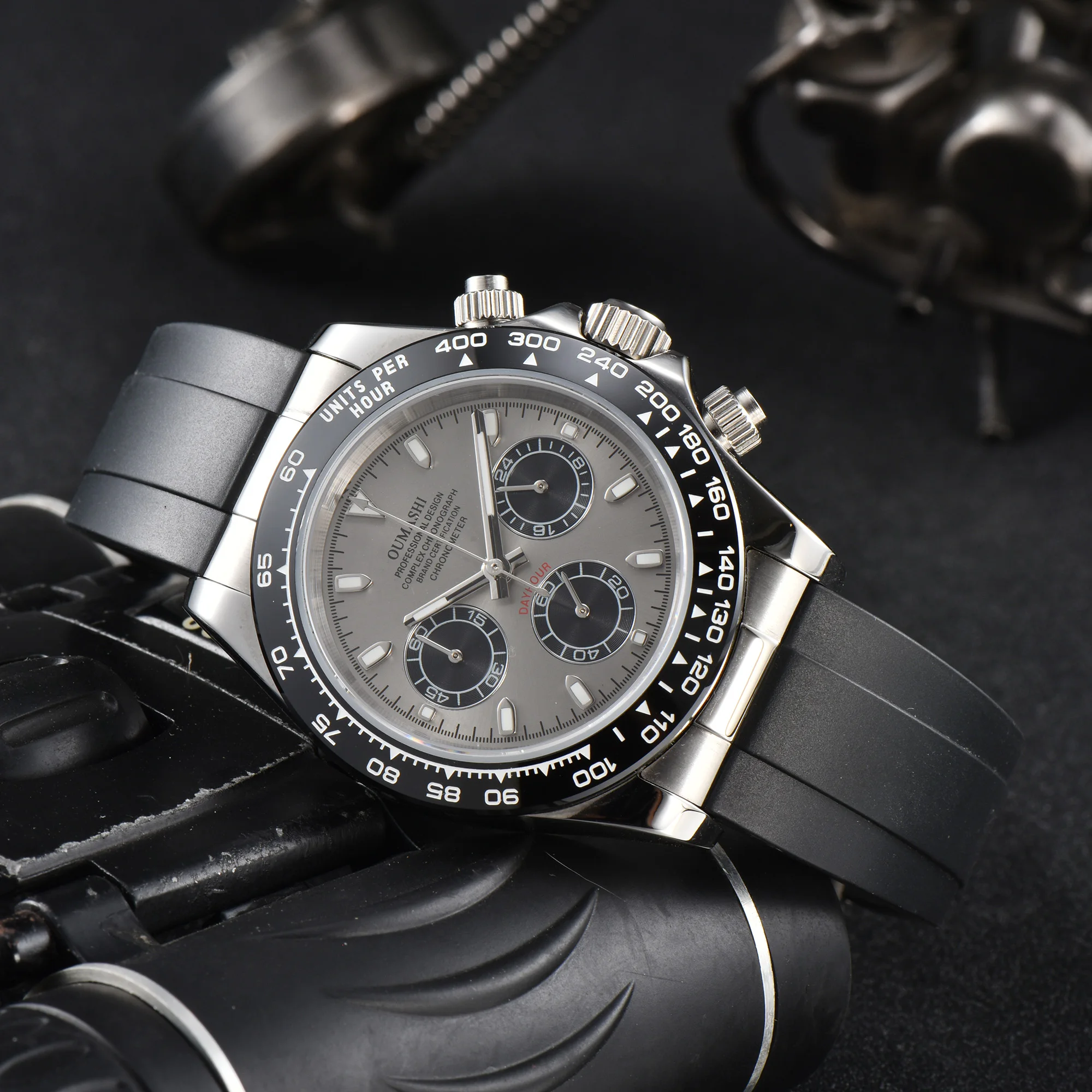 VK63 Waterproof Sapphire Rubber Strap Men's Watch