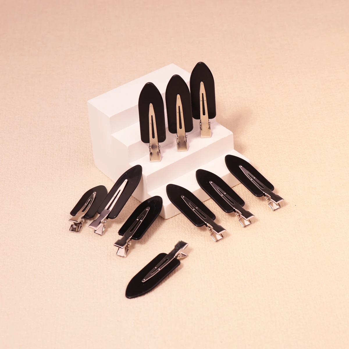 

Ladies' solid color fashionable simple and cute hair clip, no crease hair clip Special for real hair wigs