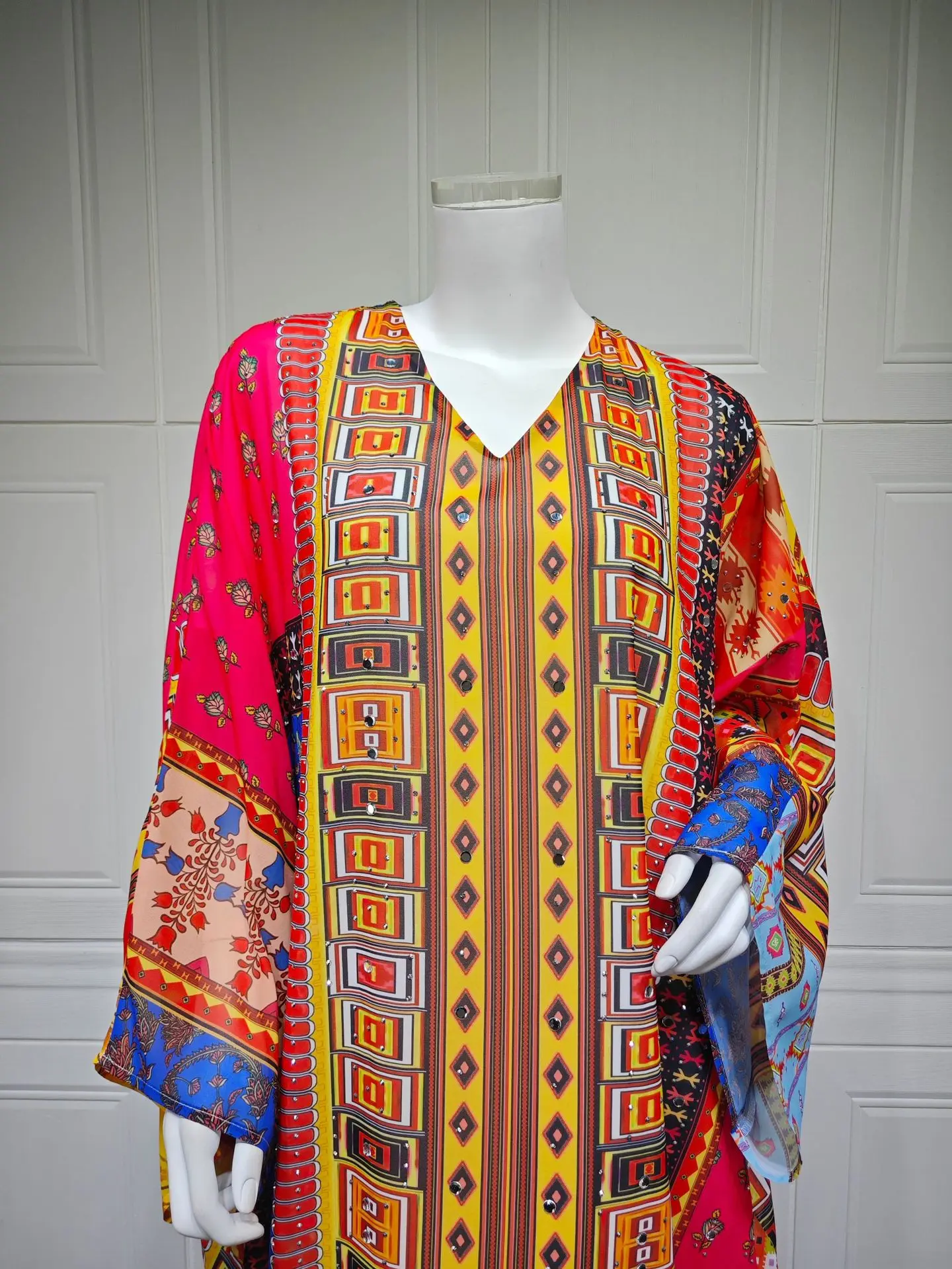 Uni New Dubai Blumendruck Lose Abaya Diamanten Stempelkleid Lange bescheidene Kleider Damen 2025