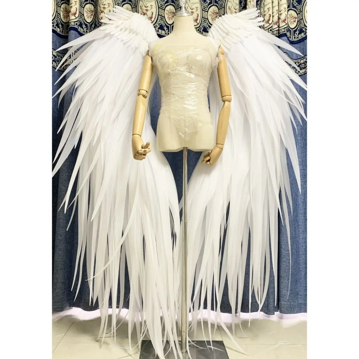 Pure handmade white oversized angel photo wing feather photo