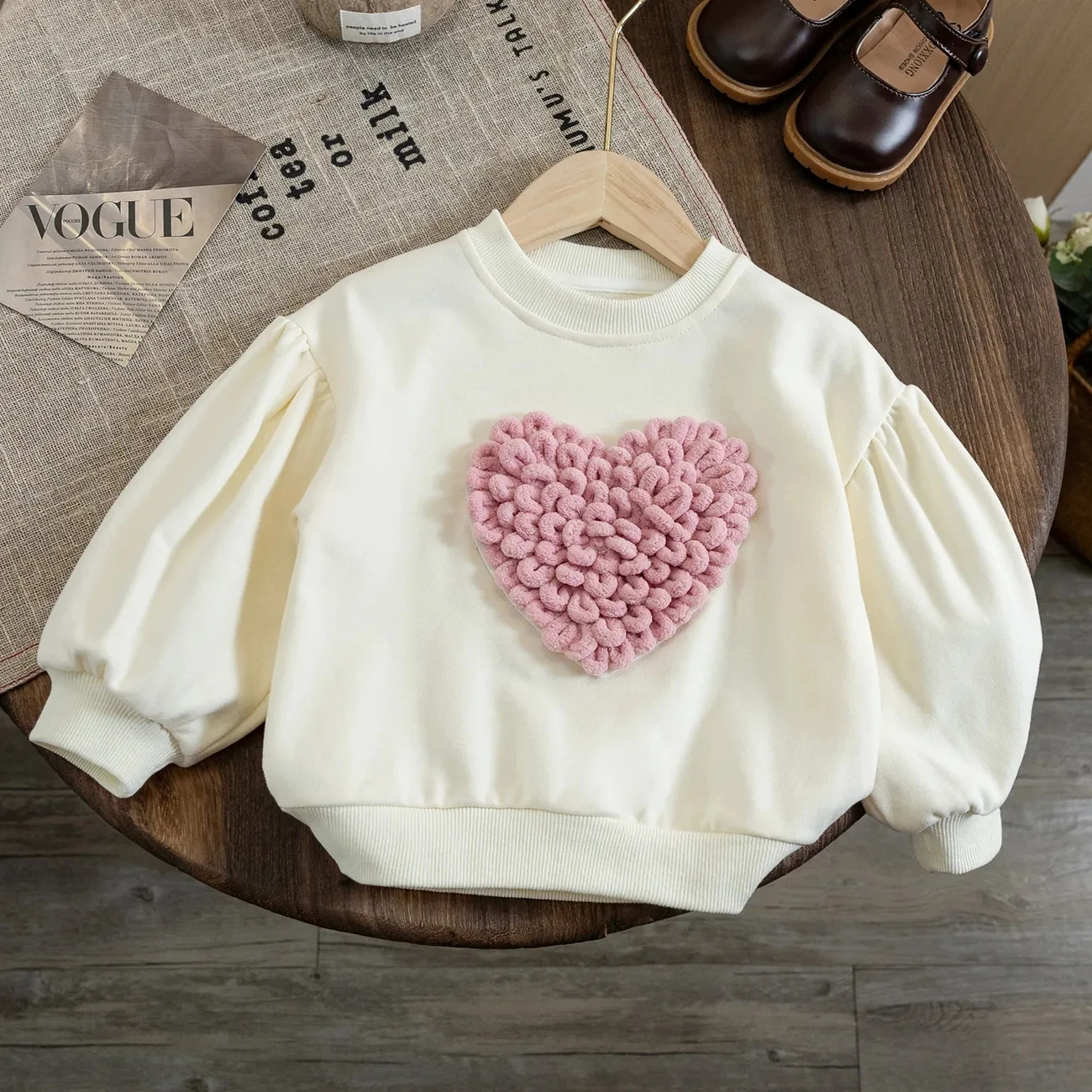 

Baby Girls' Sweater Spring and Autumn New Korean Cotton Children's Love Loose Relaxed Pullover Top