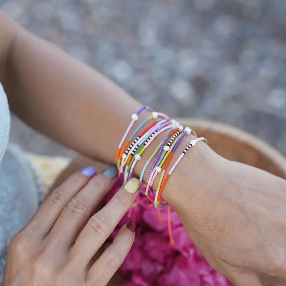 Rice bead bracelet Creativity Pearl Rainbow Hand weaving Adjustable Gradient color Bohemia Female Fashion Beaded bracelet