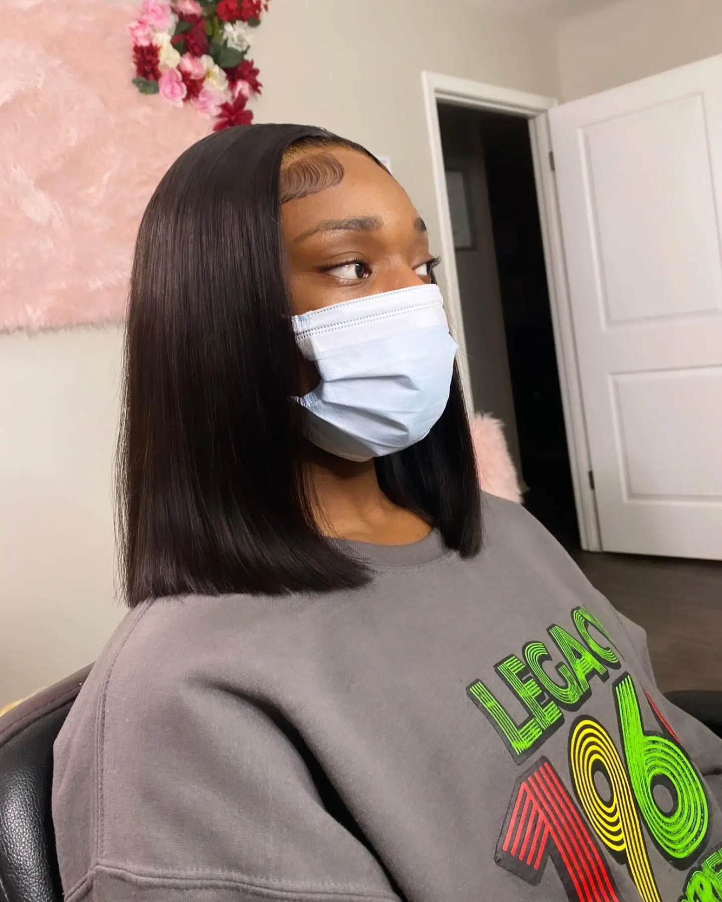 باروكة بوب قصيرة باروكات أمامية من الدانتيل الشفاف شعر بشري 200% باروكات بوب مستقيمة تم قطعه مسبقًا 13x4 باروكات أمامية من الدانتيل للنساء ذوات البشرة السمراء