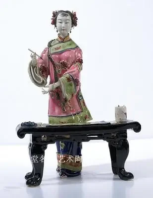 ainting in love classic lady Shiwan doll ceramic gifts Lin Naihe Chinese decoration sitting room bogujia study girl Beauty figur