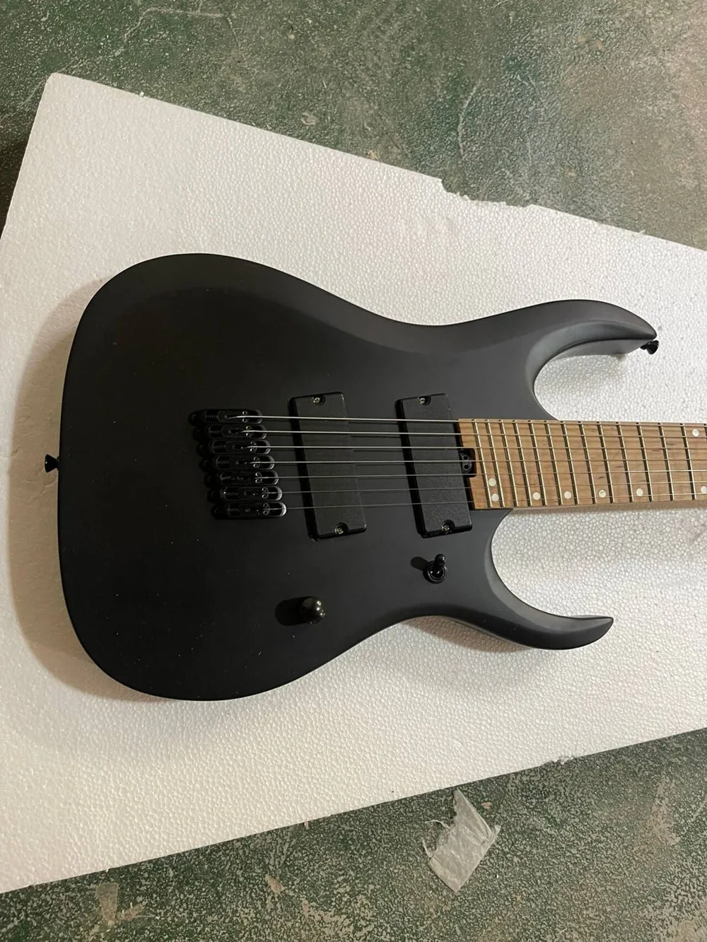 7 Strings Electric Guitar with Black Hardware,Roasted Flame Maple Neck,Provide Customized Service