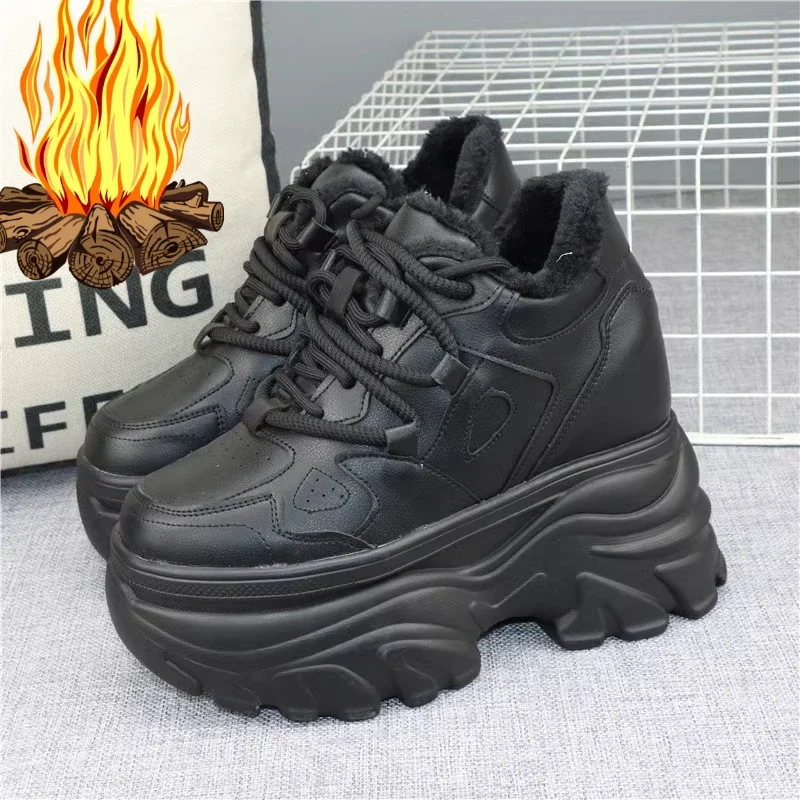 

Бархатные и толстые маленькие белые туфли. Новые зимние туфли на очень высоком каблуке 13 см. Туфли для папы на маленькой хлопковой подошве толщиной 11 см.