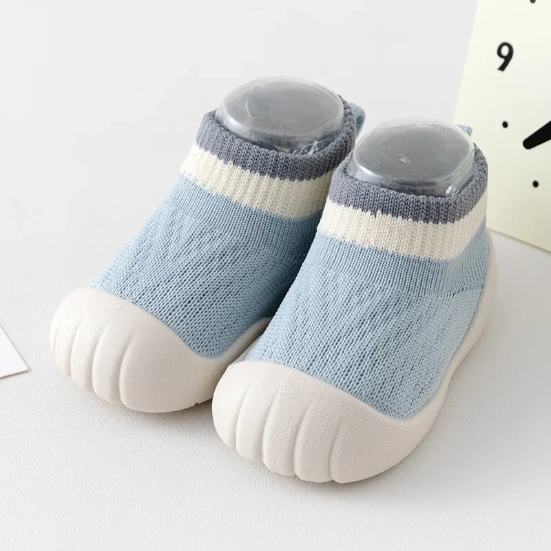 Babys toddlers chuhe für Männer und Frauen, Babys chuhe, Kleinkinds chuhe, Innen-und Außen bodens chuhe, atmungsaktive, weiche Sohlen aus Fliegen gewebe, rutsch fest