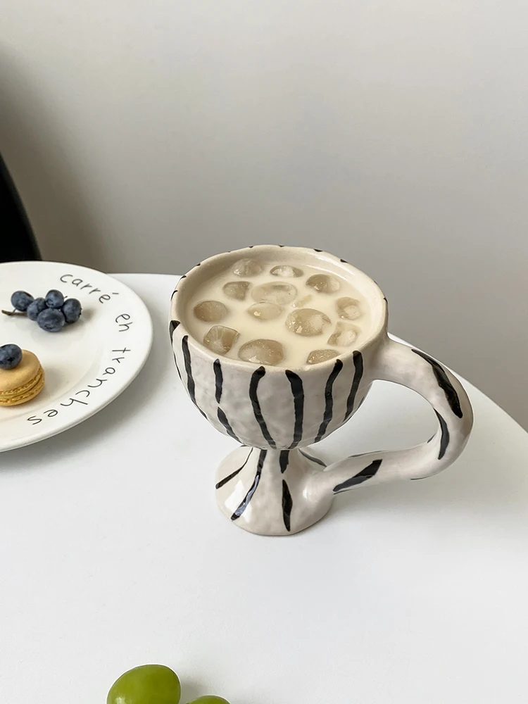 Korean Vintage Hand Pinch Mark Ceramic Coffee Cup Breakfast Milk Cup Funny Ceramic Cup Gift Striped Leopard Print Decorative Cup