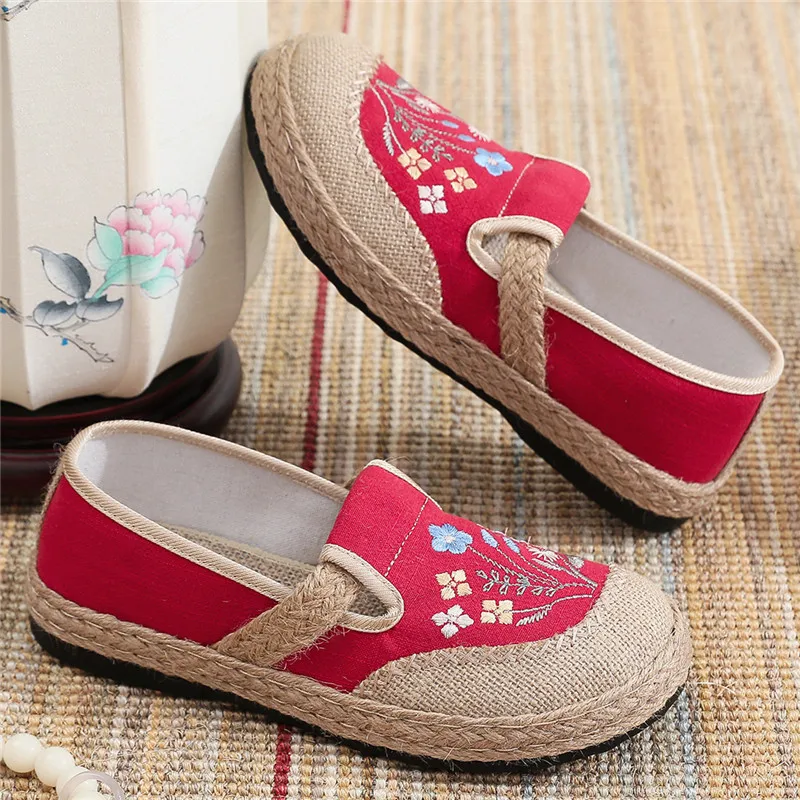 Women Traditional Chinese Embroidered Old Beijing Cloth Shoes, Breathable Linen Slip On Espadrilles with Hand Woven Jute Flat So