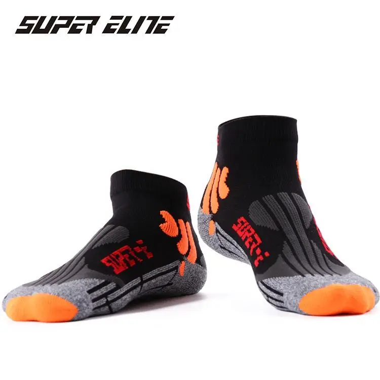 

Outdoor Basketball Athletic Sport Socks Bright Color Street Fashion Bike Running Football Cycling Travel Socks Professional