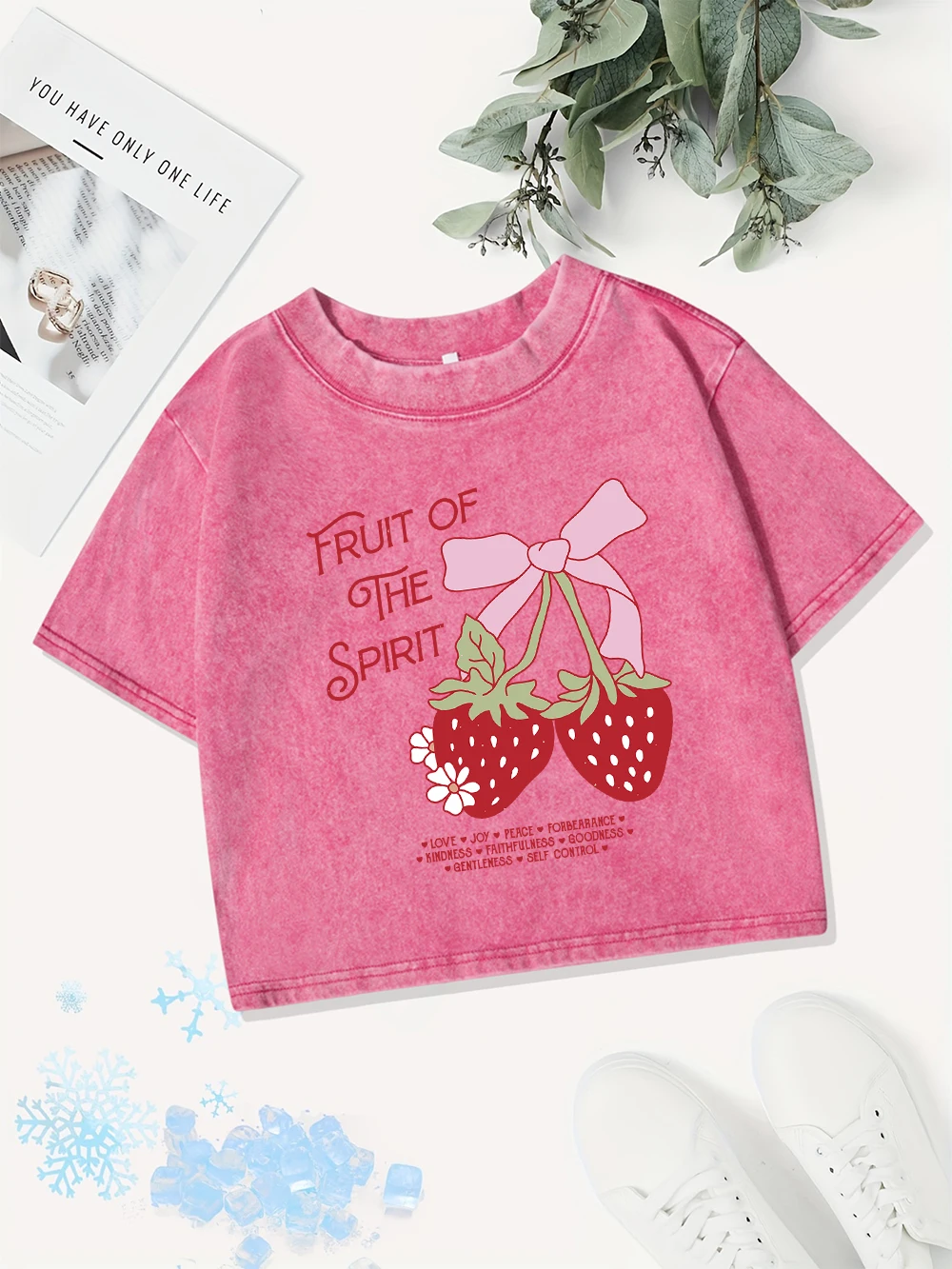 

Y2K Cotton Crop Tops Women Fruit Of The Spirit Strawberry Printed Washed T-Shirt Casual Regular Fit O-Neck Tees Street Clothes