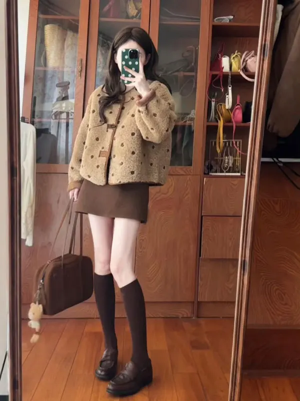 

Ретро-пальто из овечьей кожи и меха в горошек, двустороннее, модное, весеннее, женское, на пуговицах, с длинными рукавами