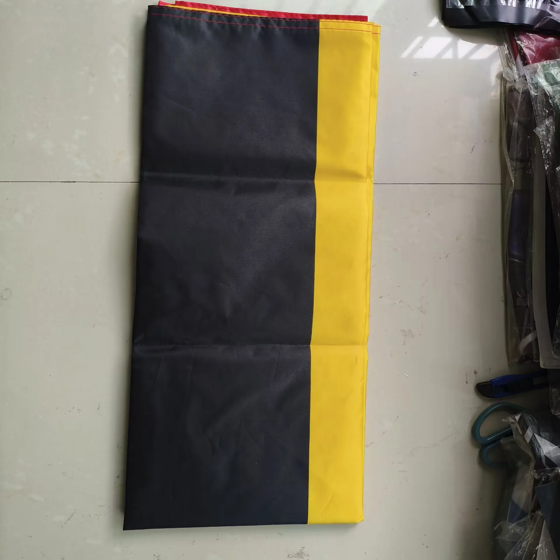 Xvggdg Belgium Flag Banner 90*150cm Hanging National Flag Belgium Home Decoration Belgium Flag