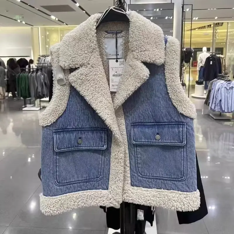 

Lambswool Thick Denim Women Vest Coat 2025New Winter Sleeveless Short Slim Cowboy Female Vest Fashion Joker Waistcoat Ladies Top