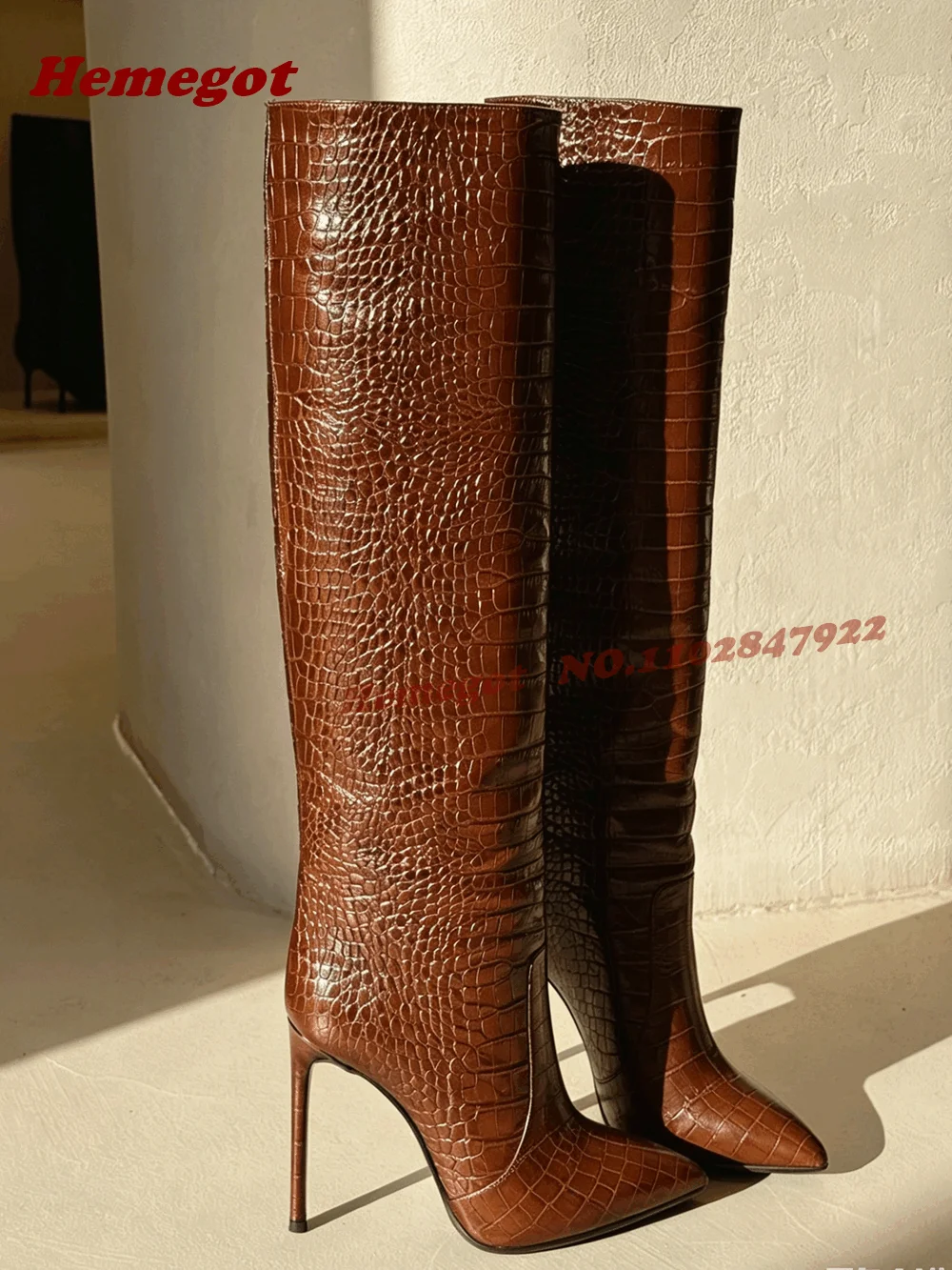 

Brown Croc-Embossed Leather Knee High Boots Pointed Toe Stiletto Heel Tall Fashion Boots Patchwork Slip On Winter Shoes Female