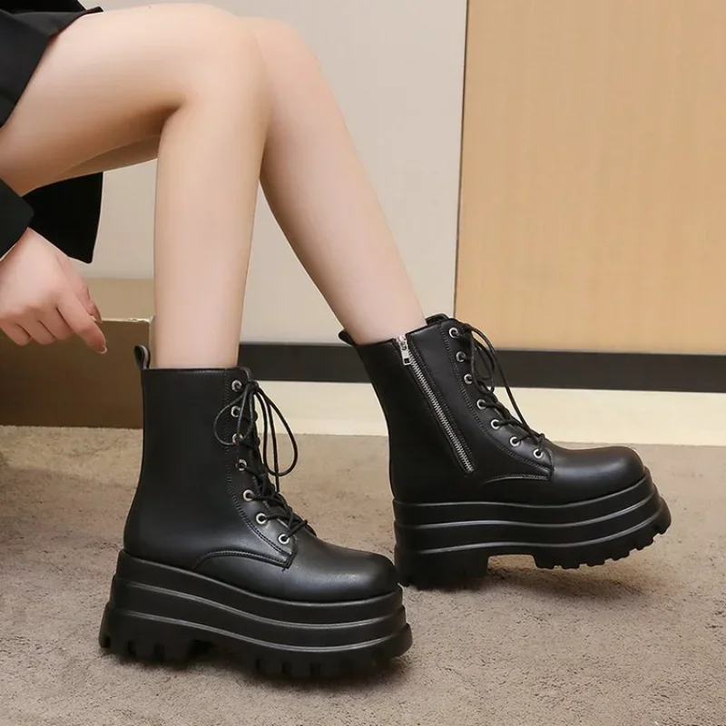 2024 Hot Fashion Platform Boots Thick Heel Ankle Boots Punk Goth Style Cool Girl Boots Autumn Street Women Shoes