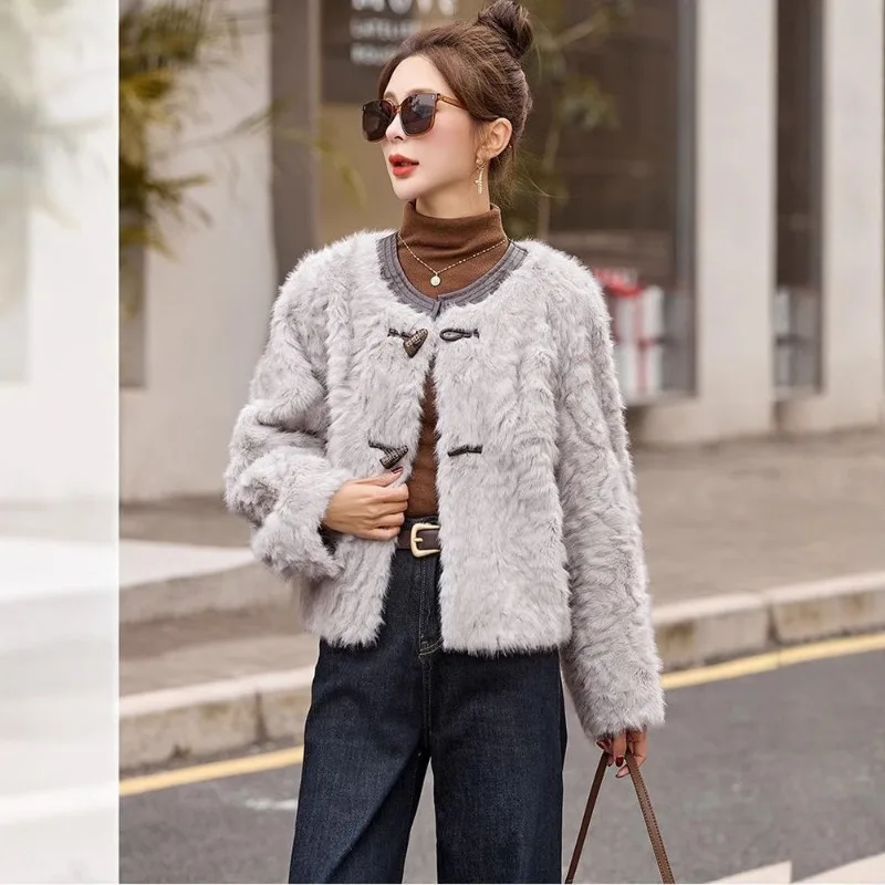 

Women's Luxury Faux Fur Short Jacket O-neck Collar Winter Warm Fluffy Plush Coat Elegant Outerwear