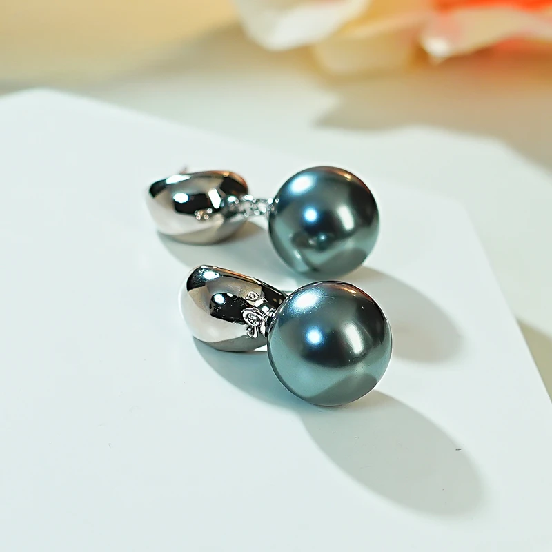 Hepburn Style Tahitian Fritillaria Pearl 925 Silver Ear Pendant Set with Elegant and Elegant Women's Versatile Design