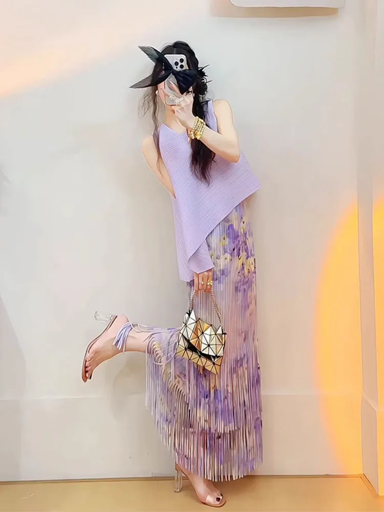 

Летний новый комплект: женский топ и плиссированная юбка с бахромой, утягивающая фигуру, дышащий, повседневный стиль