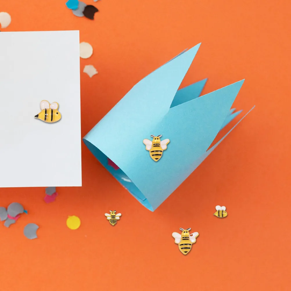 100 Pcs Bee Resin Charms Theme Party Supplies Embellishments for Crafts Bees Decoration Animals Flatback Beads Shaped