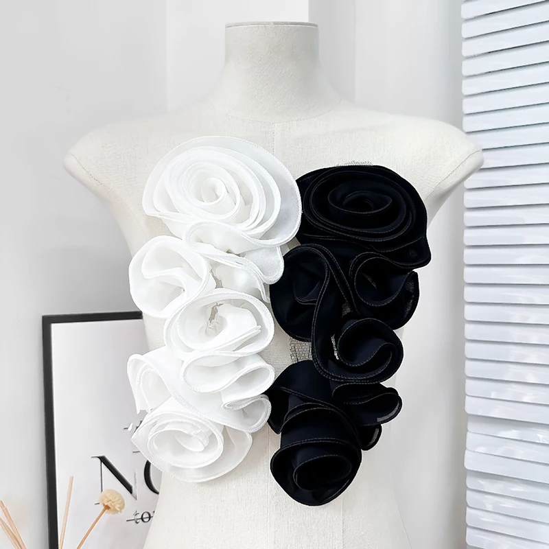 1 Pcs Black And White Pleated Lace Lace Mesh Flower Patch Handmade DIY Clothing Corsage Sewing Applique Accessories