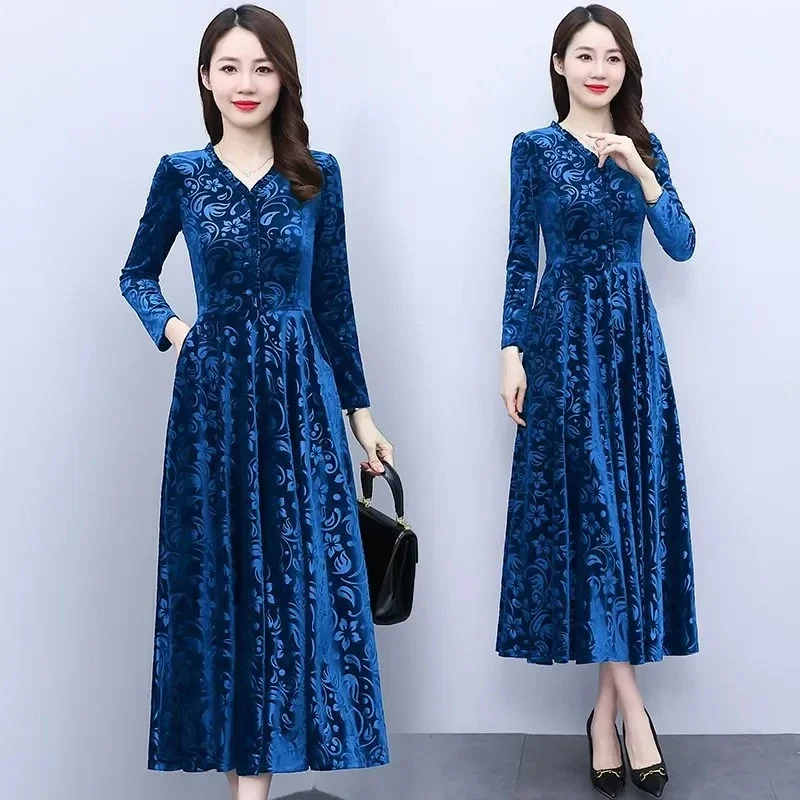 

Middle Aged Women Clothing Long Dresses Vestidos Women Golden Velvet Dress 2025 New Printed Long Sleeved V-neck Party Dress