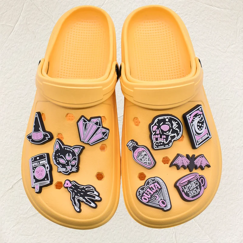 20Pcs wholesale Halloween Series PVC shoe Charms Accessories Decoration Buckles Classic Clog Fit Bands Bracelets