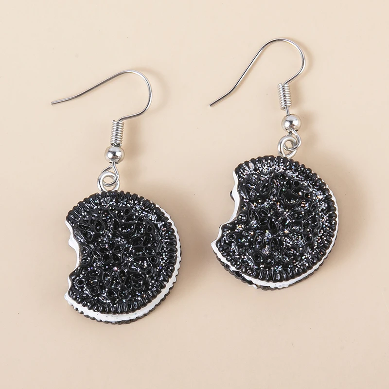 1pair Super lovely Oreo Biscuit Dangle Earrings Christmas Gifts Black Cookie Drop Earrings For Women Girls Jewelry Gifts