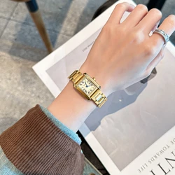 Autumn 24 new square steel belt women's watch light luxury retro quartz women's watch commuter versatile medieval watch