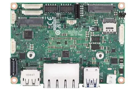 MIO-2375C7P-Q4A1 11th Gen. Core serie U i7/i5/i3/Cele