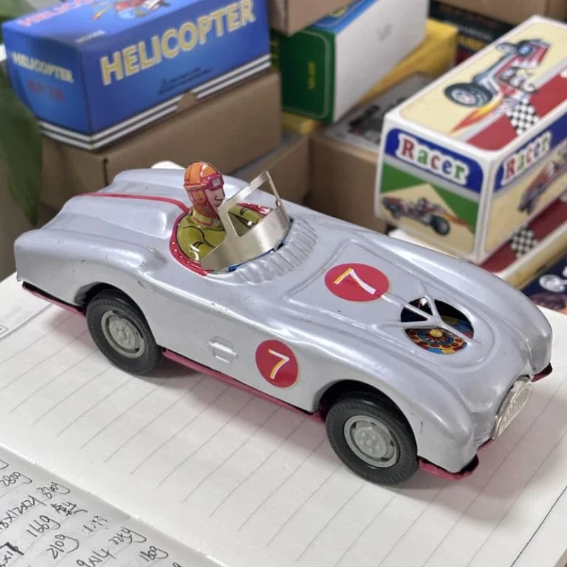 

[Funny] Adult Collection Retro Wind up toy Metal Tin Racer on Racing car Mechanical Clockwork toy figures model kids baby gift