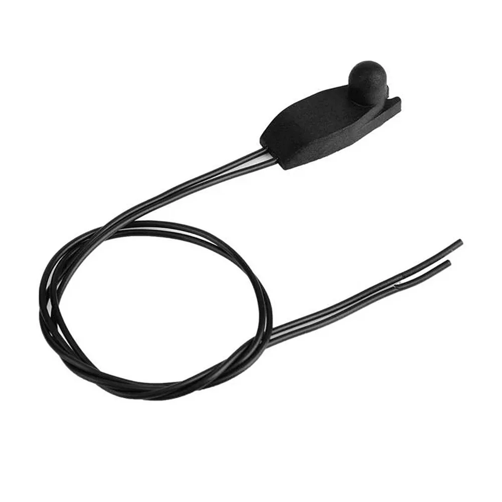 

Reliable Outside Temperature Sensor for For 206 207 307 407 Models OEM 6445F9 277228552R 7700773 for Stable Performance