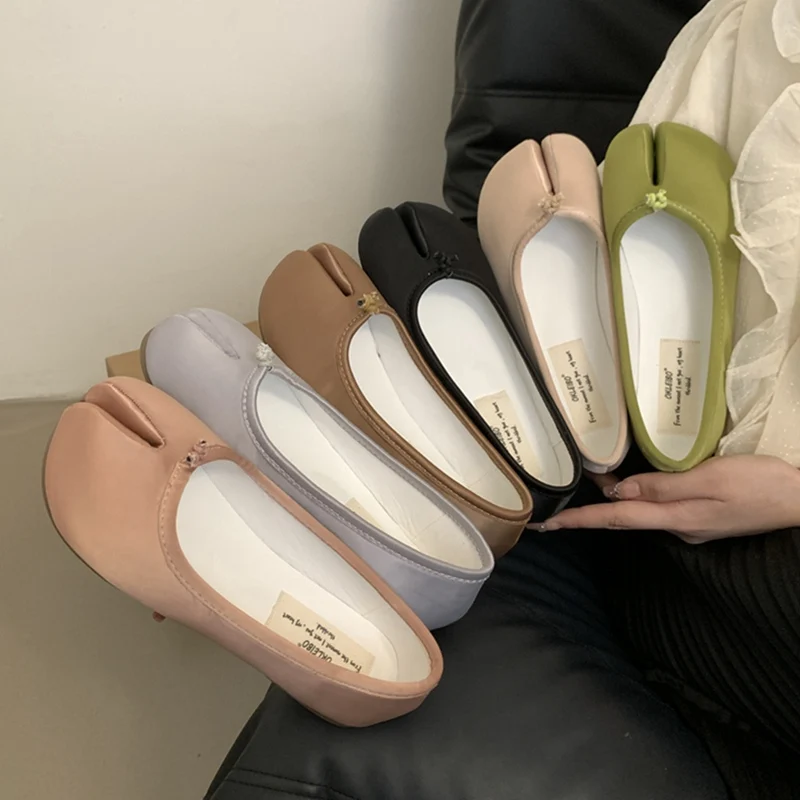 2024 Fashion Tabi Ninja Shoes Woman Flats Ballet Split Toe Ballerinas Ladies Round Heeled Loafers Tacones Female Moccasins Mujer