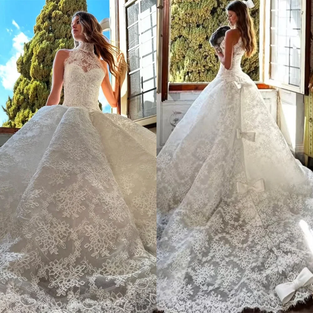 Robe De mariée en dentelle blanche, personnalisée, exquise, élégante, col licou, sans manches, traîne chapelle, fermeture éclair au dos