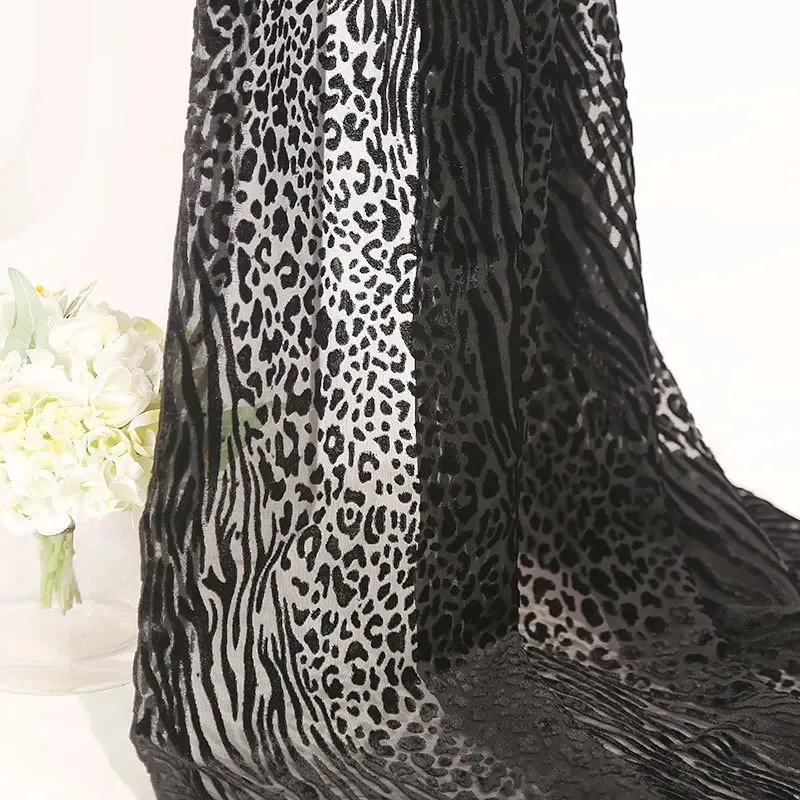 1.4m*1m Leopard Print Hollow Velour Fabric Plain Brocade Burnt-out Velvet Fabric Burnt Flower Women Clothing Fabric for Sewing