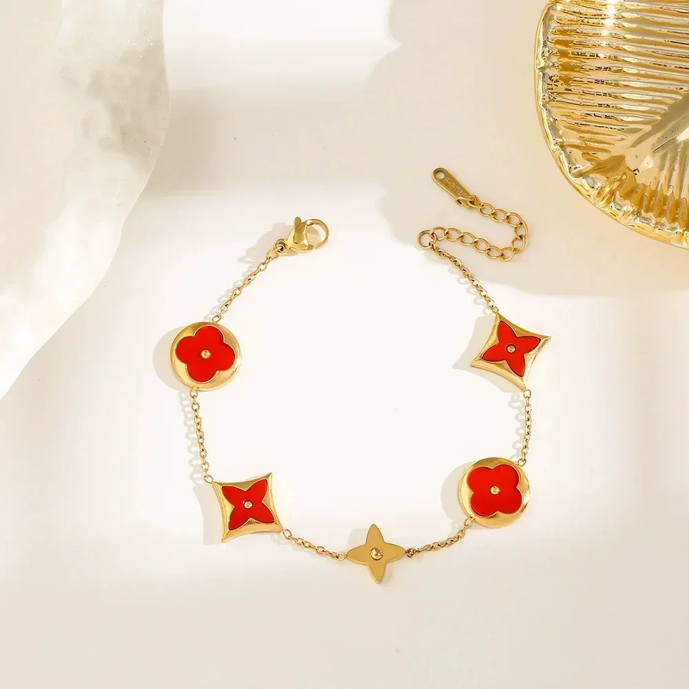

1012025newTitanium steel non-fading four-leaf clover bracelet, personalized Internet celebrity shell five-flower jewelry