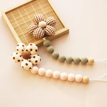 Bebek emzik tutucu çiçek silikon kukla klip diş kaşıyıcınız bebekler için kolye yenidoğan şeyler hediyeler bebekler oyuncaklar 0-6 ay aksesuarları