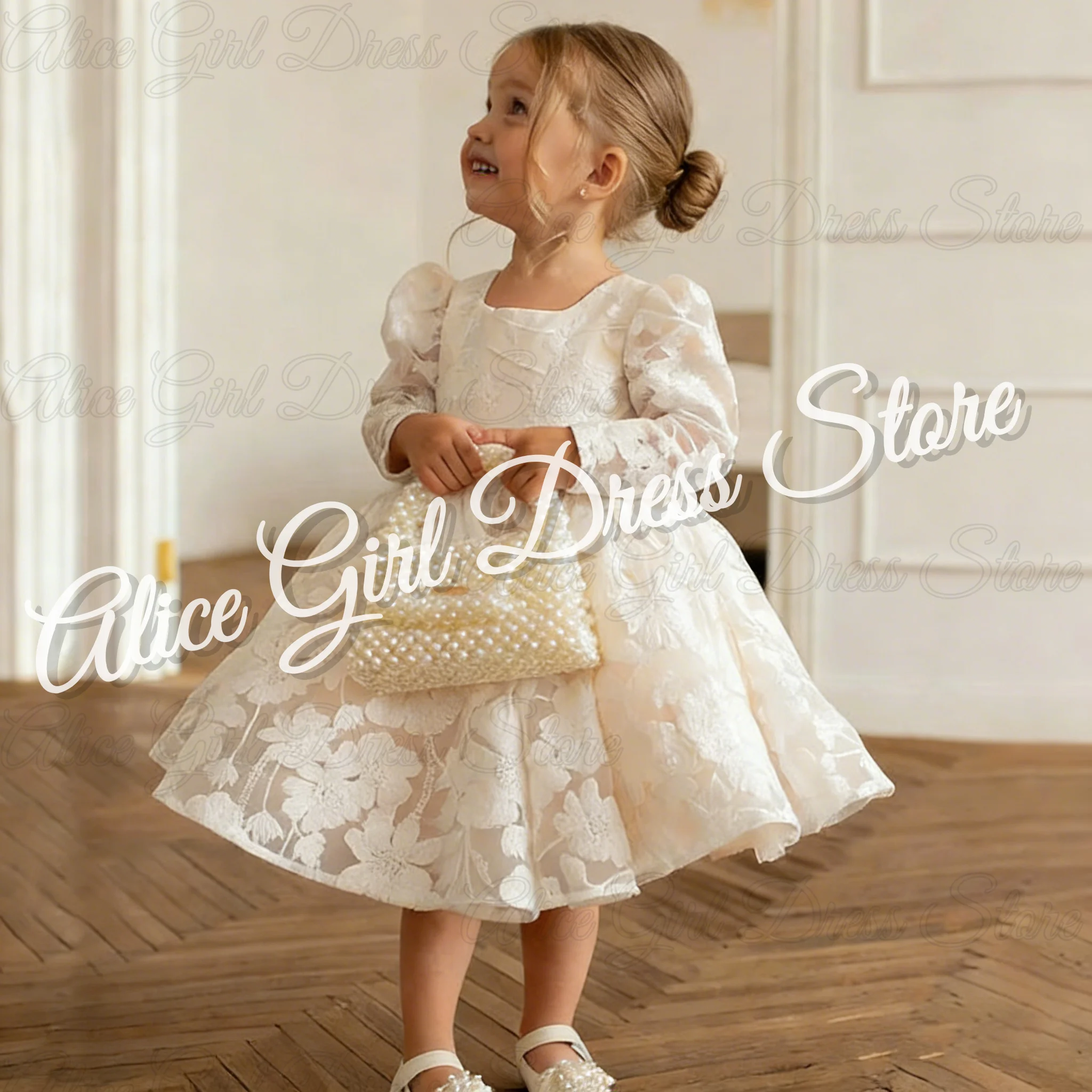 

Customized Flower Girl Dresses for Wedding Lace Appliques Knee Length Lovely Girl First Communion Baby Kids Birthday Party Gowns