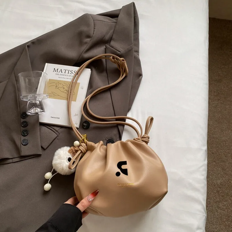 bolso-bandolera-casual-para-mujer-diseno-de-nube-con-cordon-versatil-de-nailon-de-calidad-para-llevar-al-hombro