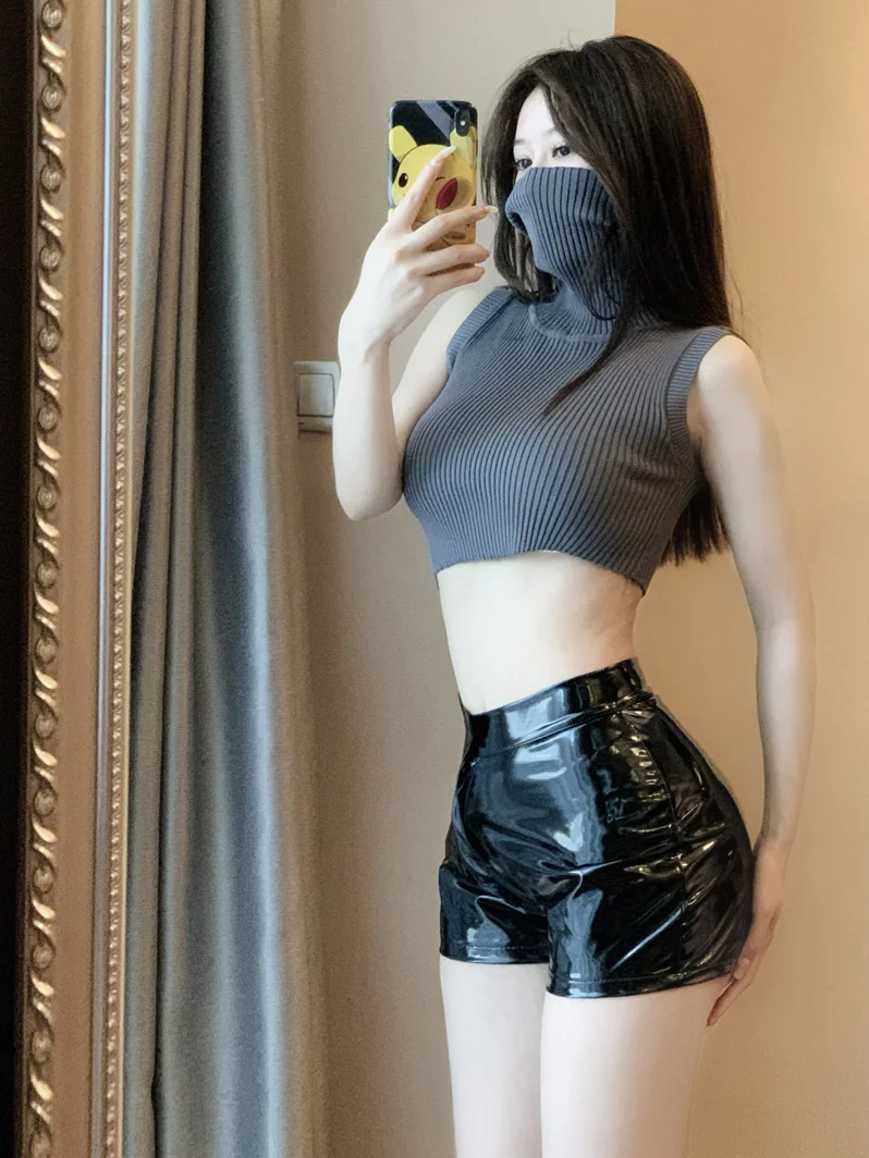 No Buttons WOMENGAGA High Waist Patent Leather Hot Shorts New Summer Fashion Sexy Black Tight Elastic Shorts Sexy Nightclub PW88