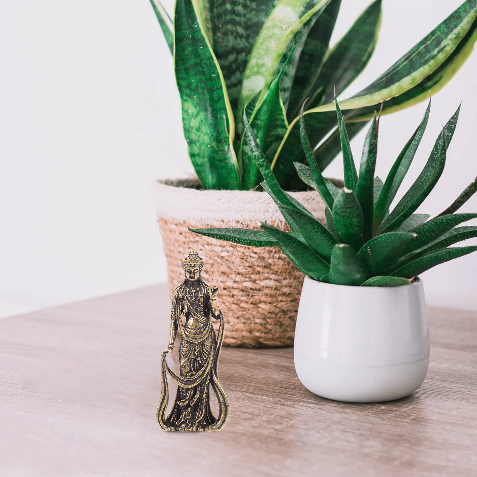 Brass Bodhisattva Style Ornament Desktop Decoration For Home Fengshui Ornaments Retro Brass Craft Mini Home Decor