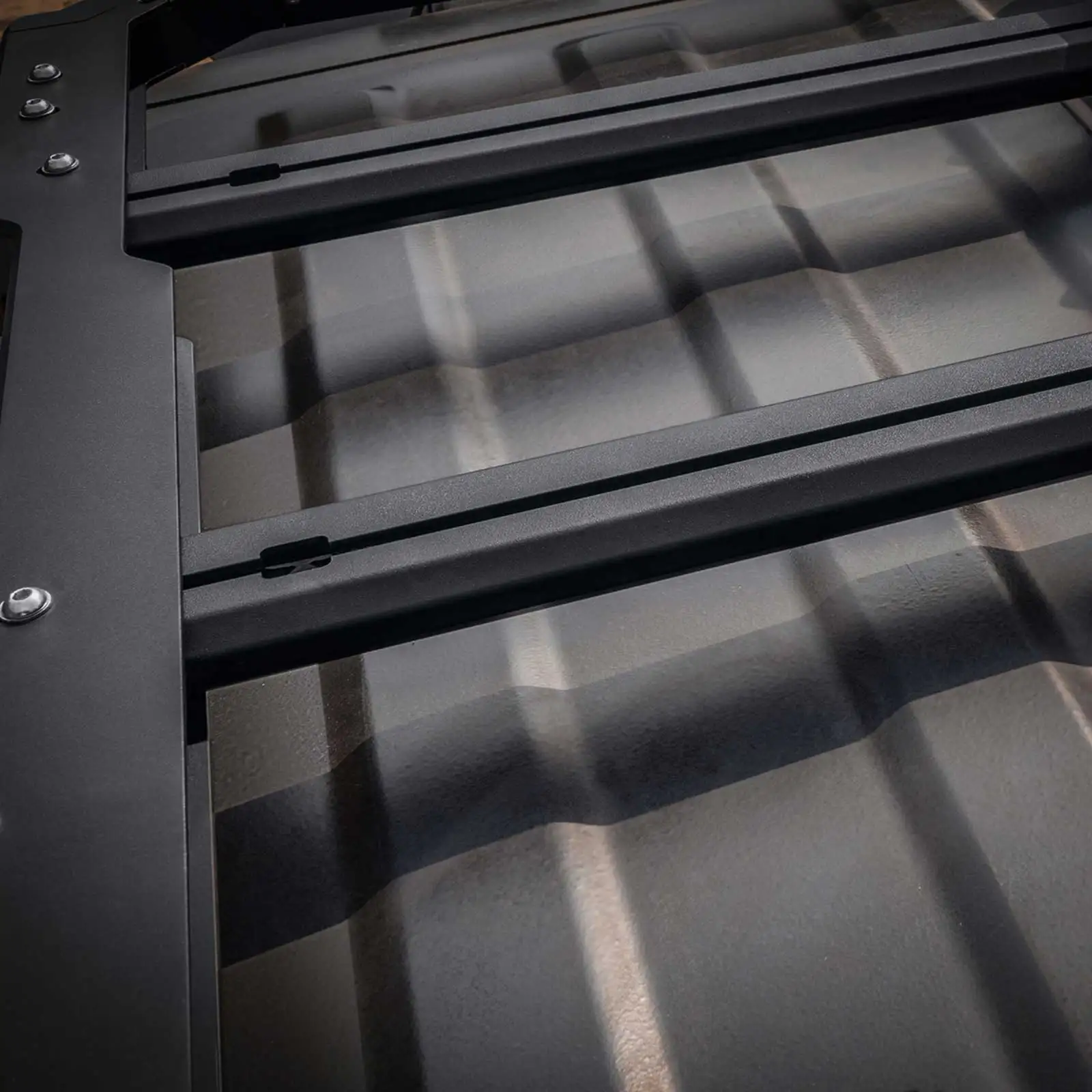 Uniwersalny bagażnik dachowy ze stopu aluminium, poprzeczki dachowe do samochodów 4x4, terenowych, czarny bagażnik dachowy.