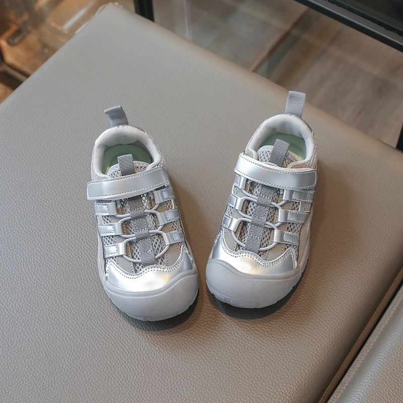 Kids Metallic Silver Sport Sandals Closed Toe Mesh Sandals Anti-Collision Breathable Summer Shoes