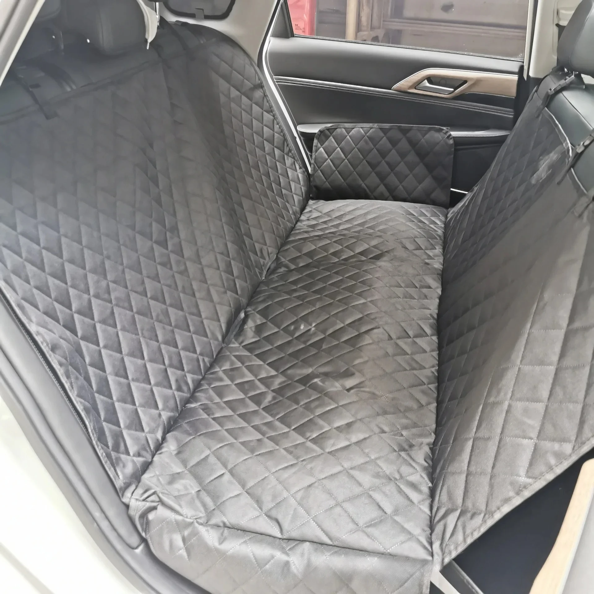 Manufacturer wholesale washable pet car pad, non-slip cat dog pet rear dog pet car pad