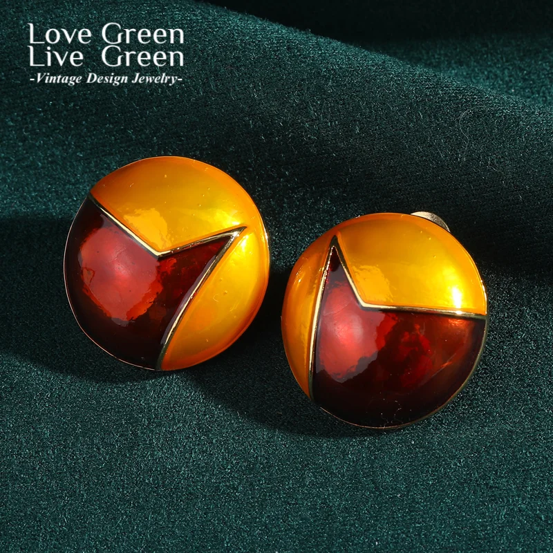 

Vintage Gold Color Enamel Round Stud Earring Trendy Jewelry 2025 High Quality Luxury Designer Wedding Christmas Accessories New