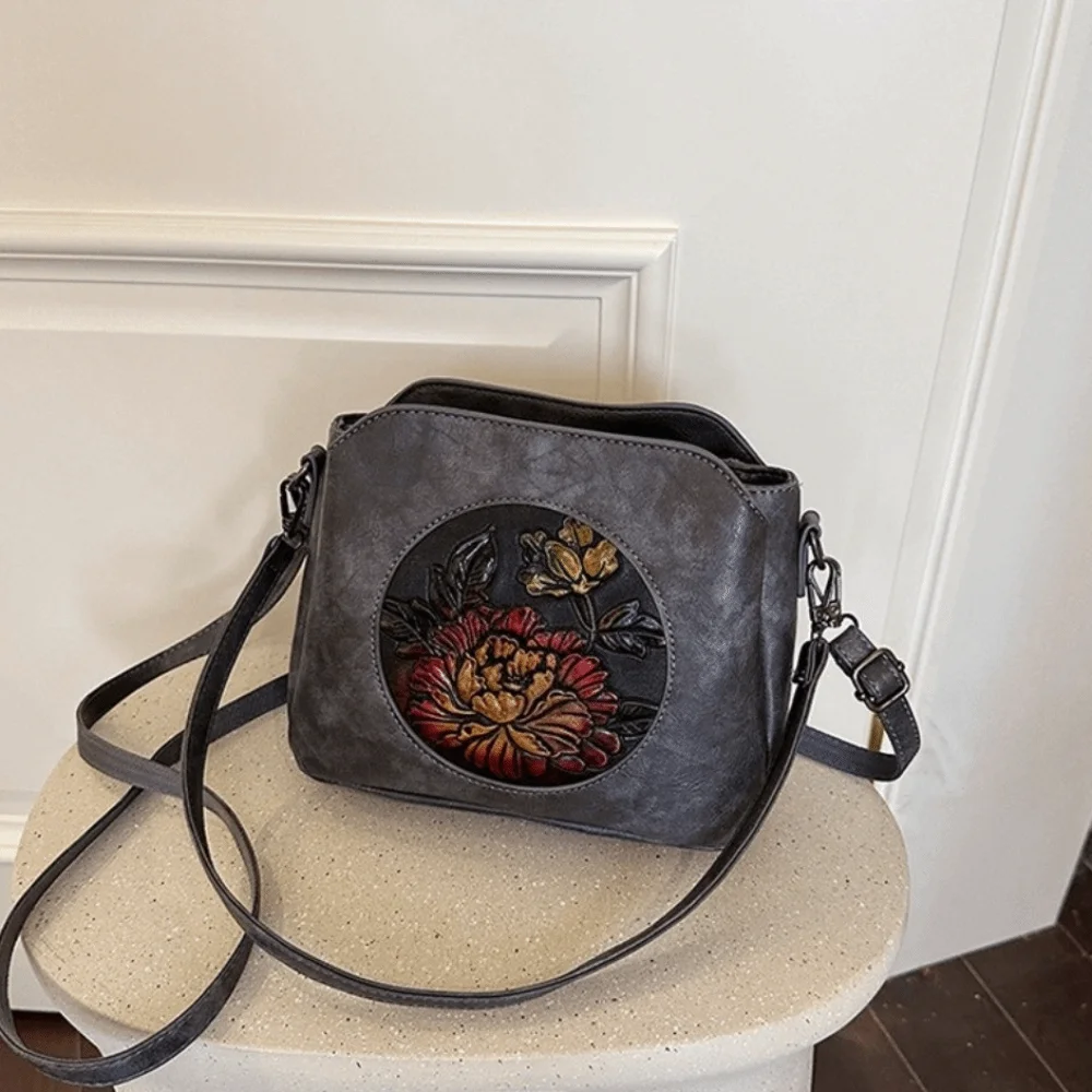 PU Women's Crossbody Bag Lightweight Vintage Style Crossbody Bag Embossed Flowers Ethnic Style Shoulder Purse Daily Carrying