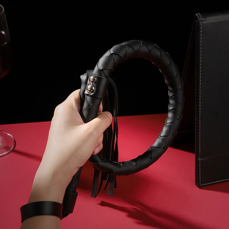 High Quality 1PC 85cm Pu Leather Pimp Whip Racing Riding Crop Party Flogger Hand Cuffs Queen Black Horse Riding Whip